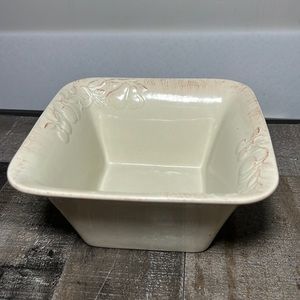 Signature Stoneware Square Dish Countryside~Tan w/Raised Tan Apples,Vines